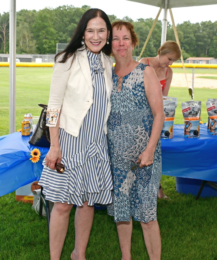 Natalie Sillery and woman smiling together at Croquet on the Green 2019