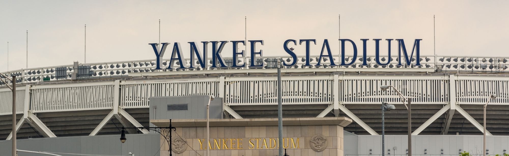 new york yankee stadium sign